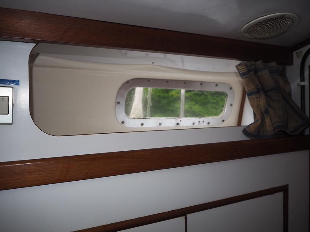 Cabin en avant, H&eacute;bergements